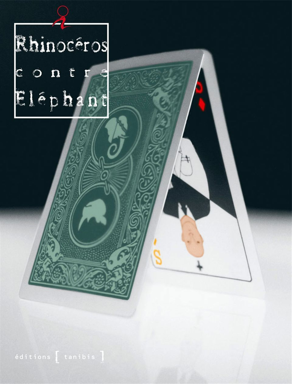 Rhinoceros Contre Elephant